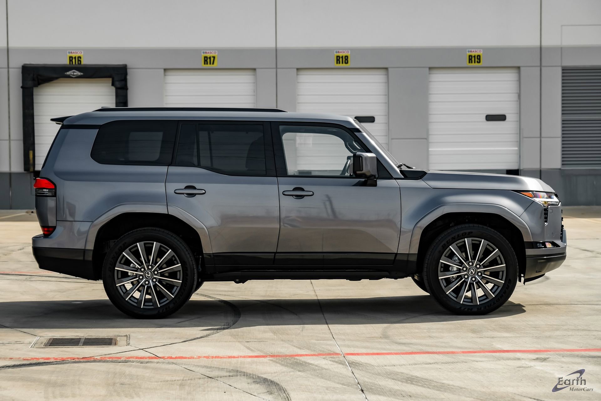 Used 2025 Lexus GX 550 550 Luxury+ HUD Traffic Jam As w/ Accessory Package (Z1) image 19