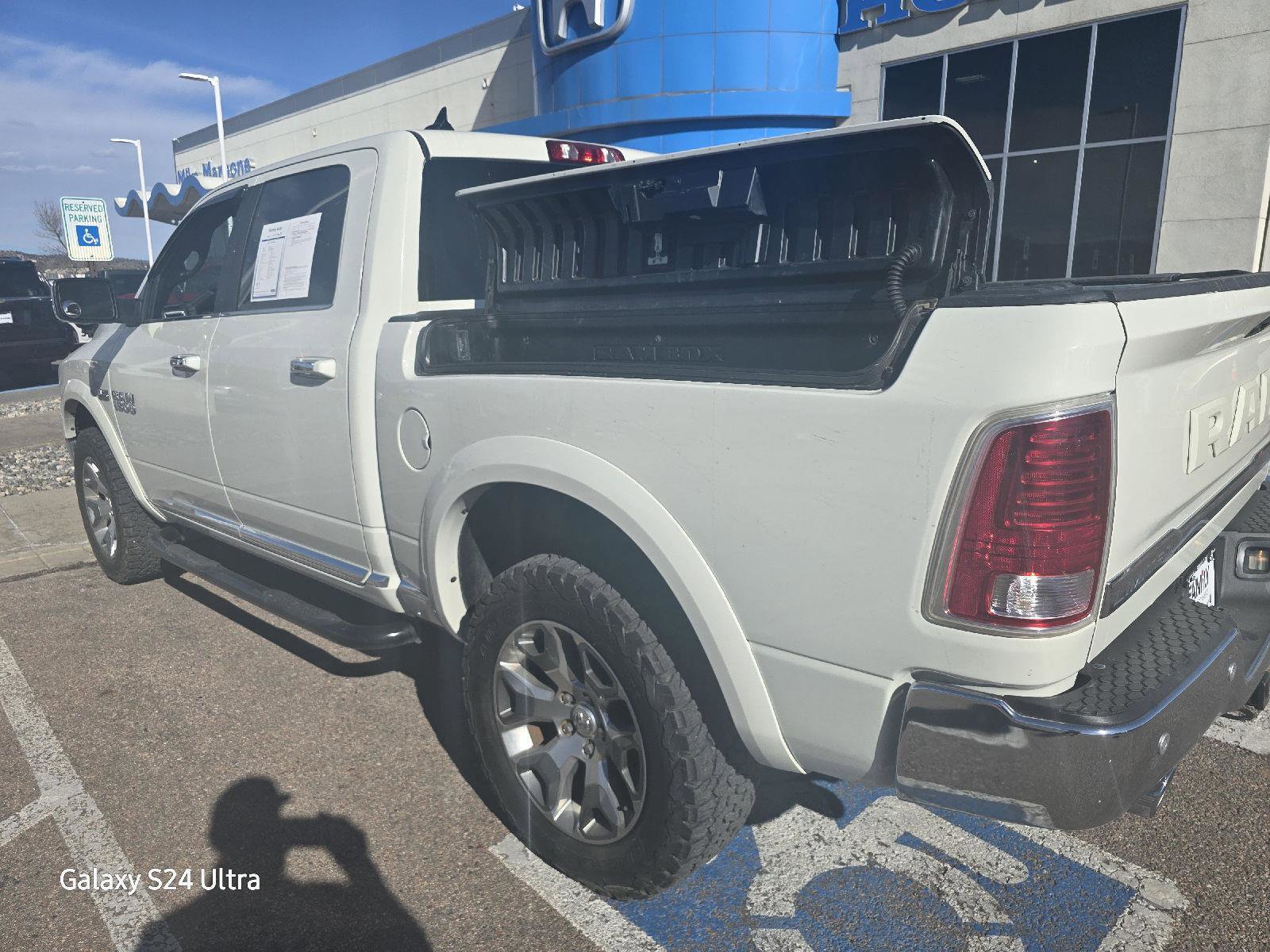 Used 2017 RAM 1500 Limited image 14