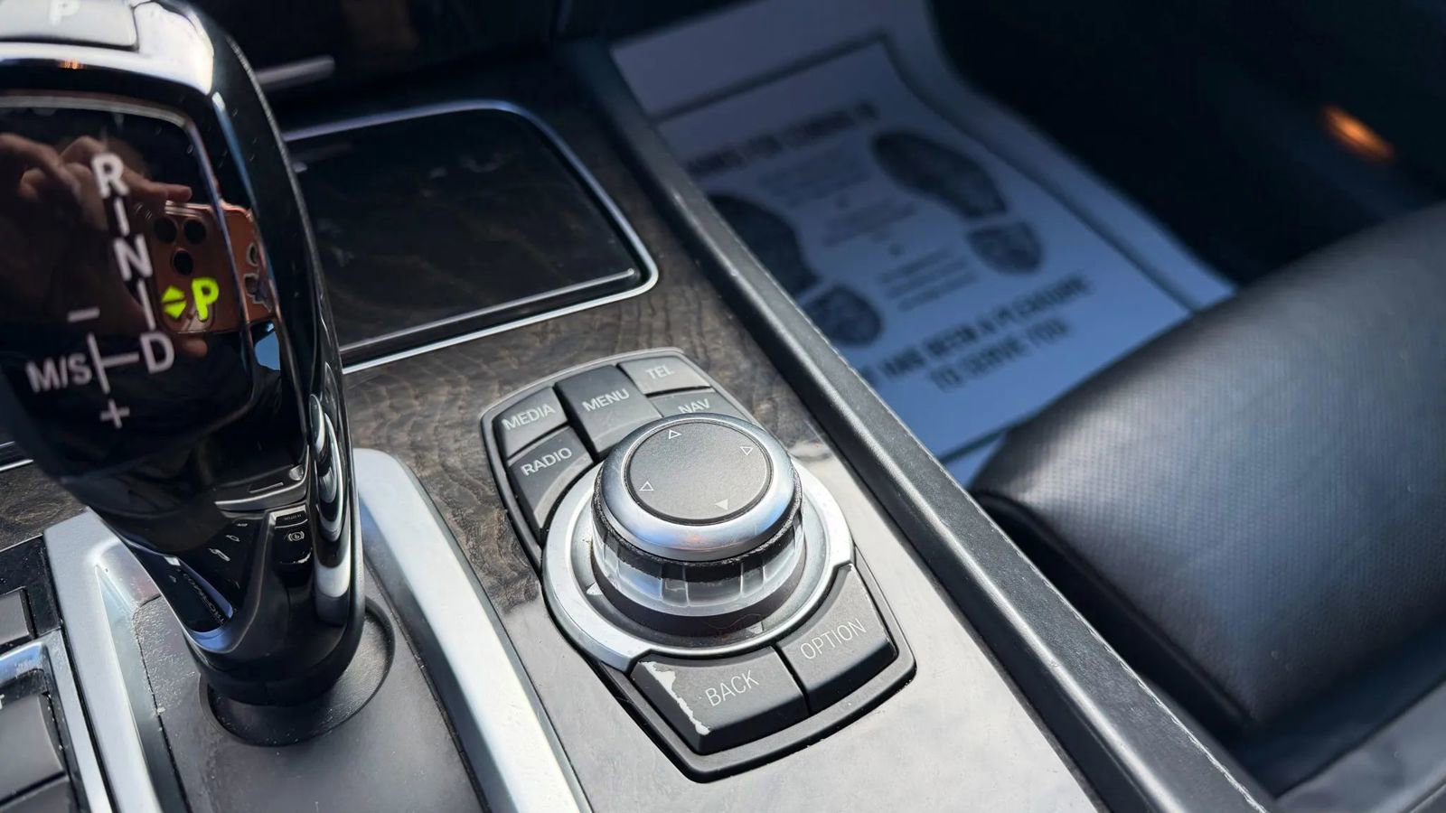 Used 2013 BMW 750i xDrive image 36