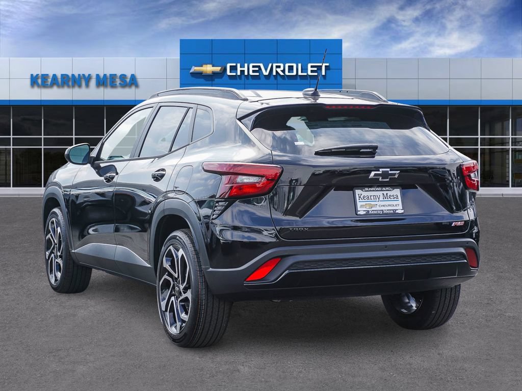 New 2026 Chevrolet Trax RS w/ Driver Confidence Package FWD image 4
