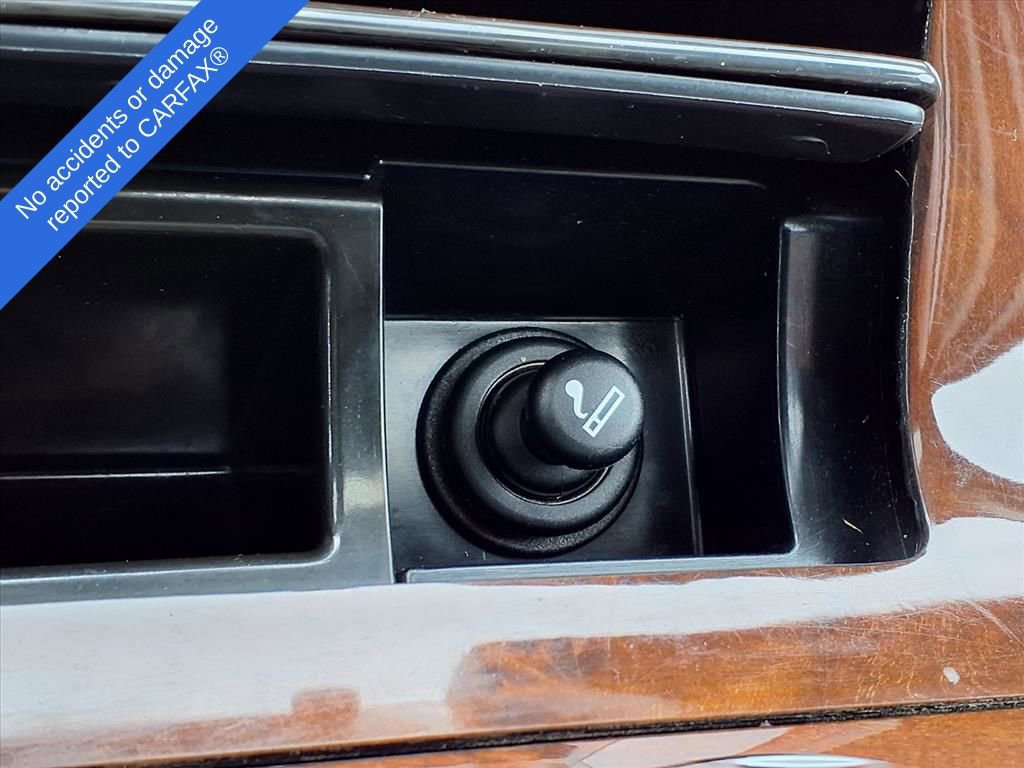 Used 2014 Lincoln Navigator Base image 27