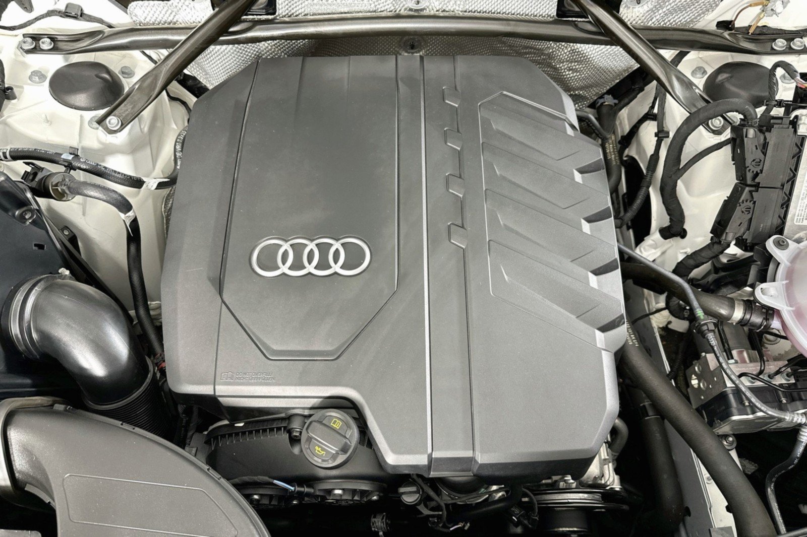 Used 2023 Audi Q5 2.0T Premium AWD/4WD image 13