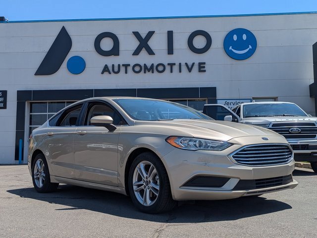 Used 2018 Ford Fusion SE w/ Fusion SE Technology Package
