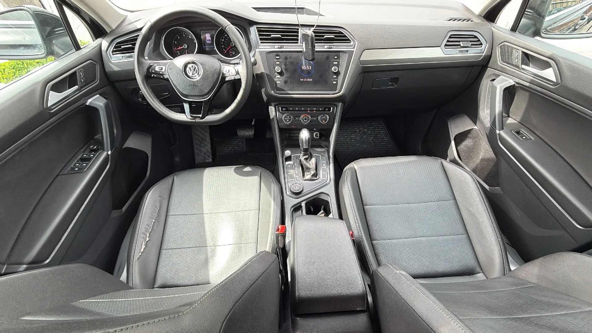 Used 2020 Volkswagen Tiguan SE AWD/4WD image 31