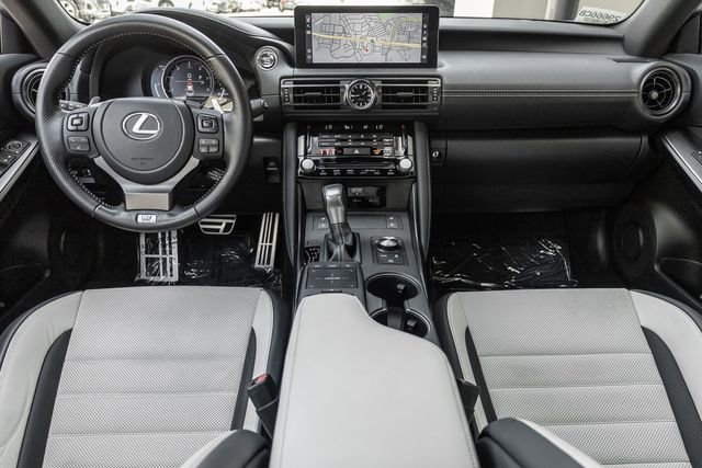 Used 2023 Lexus IS 500 RWD image 5
