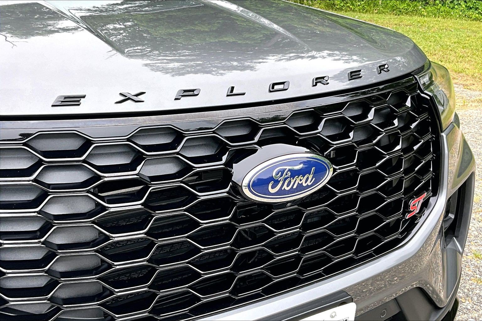 Used 2025 Ford Explorer ST w/ Sun And Sound Package AWD/4WD image 29
