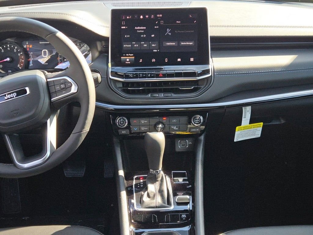 New 2026 Jeep Compass Latitude image 19