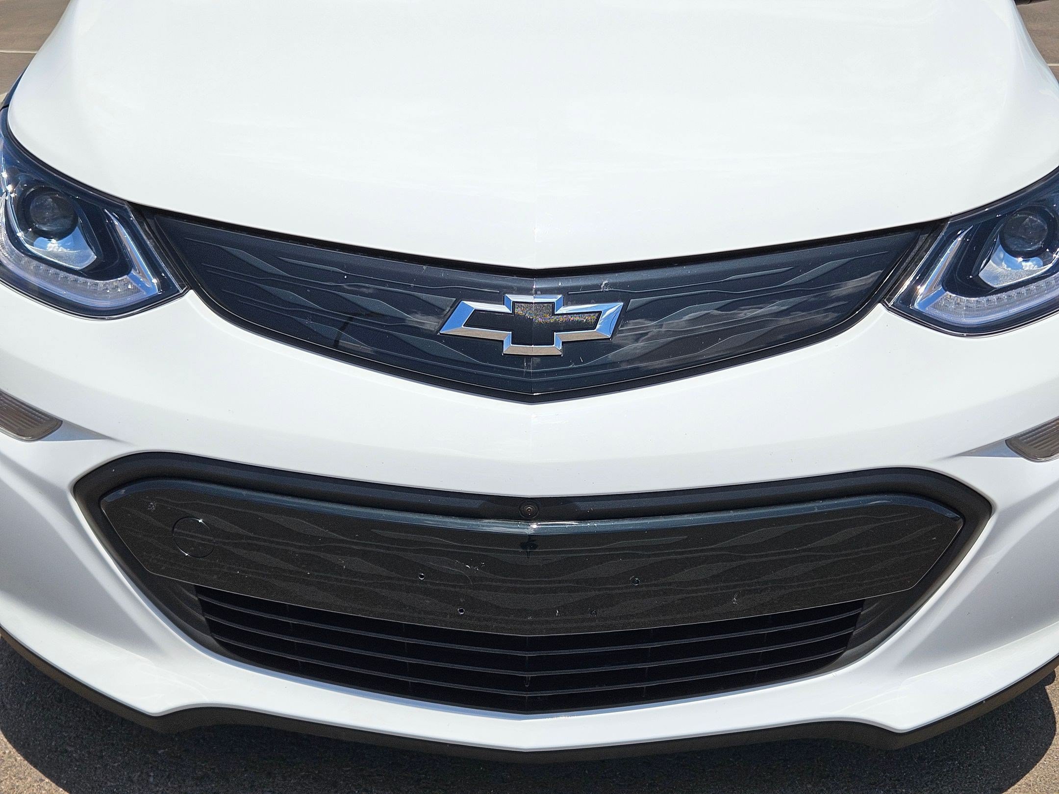 Certified 2019 Chevrolet Bolt Premier w/ Infotainment Package FWD image 9