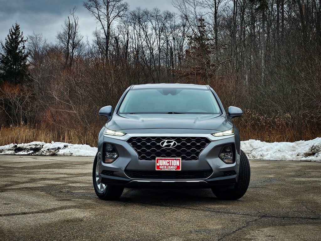 Used 2019 Hyundai Santa Fe SE image 8