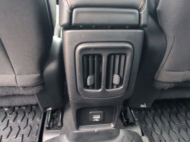 Used 2021 Jeep Compass Sport image 6