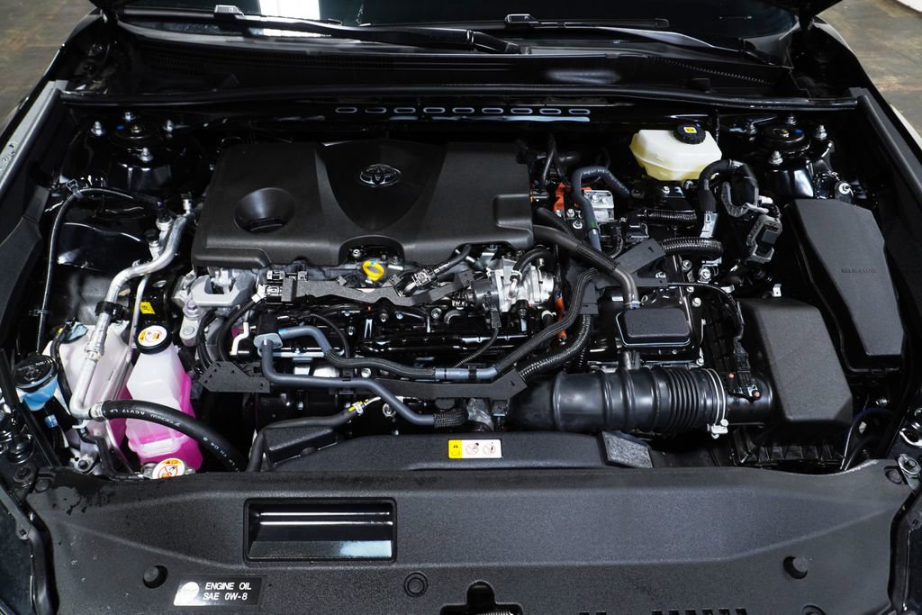 Certified 2025 Toyota Camry SE image 9