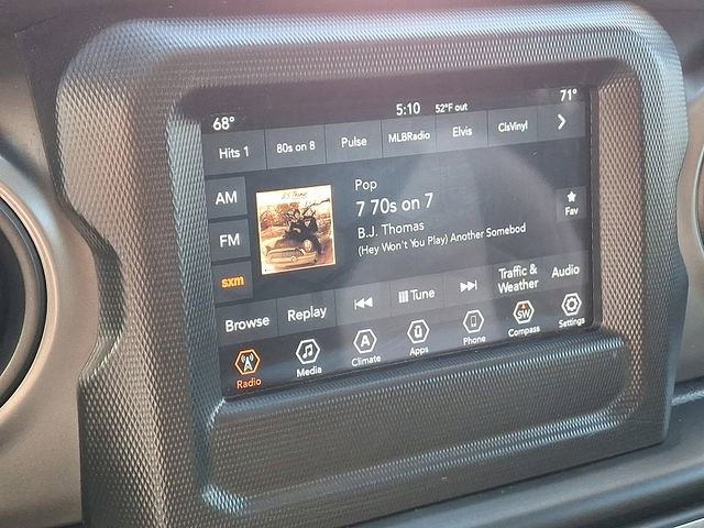 Used 2018 Jeep Wrangler Unlimited Sport S AWD/4WD image 17