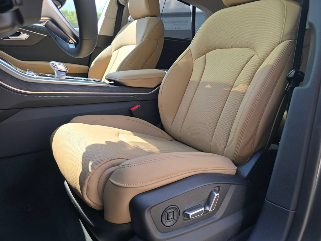 New 2026 Audi Q8 Prestige AWD/4WD image 17
