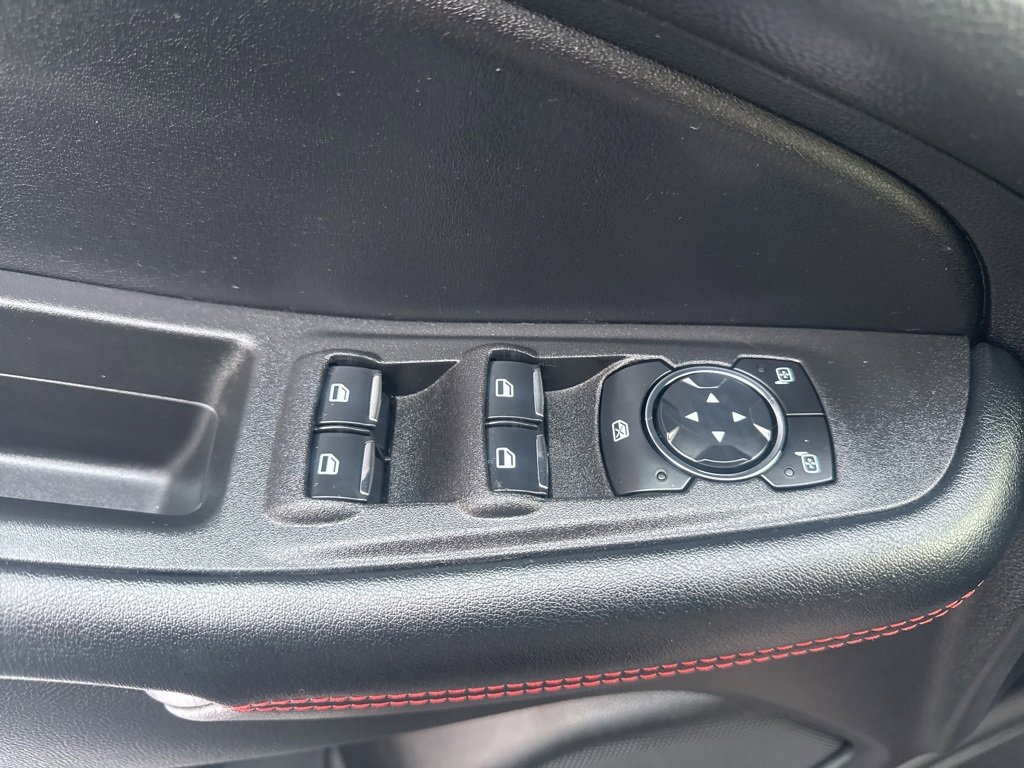 Used 2023 Ford Edge ST-Line w/ Class II Trailer Tow Package image 31