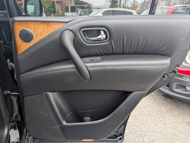 Used 2013 INFINITI QX56 4WD image 23