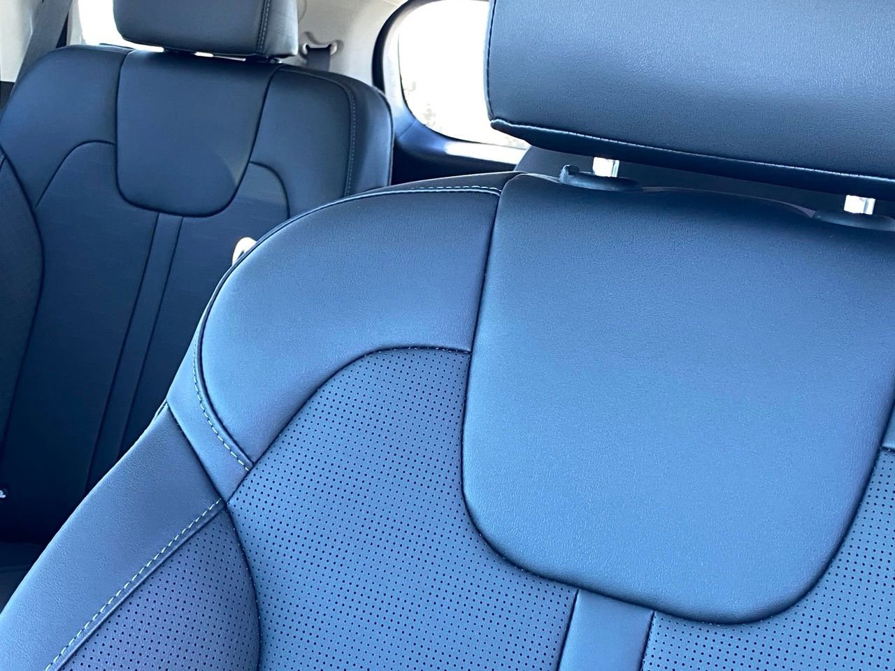 New 2026 Kia Sorento EX w/ EX Premium Package image 13