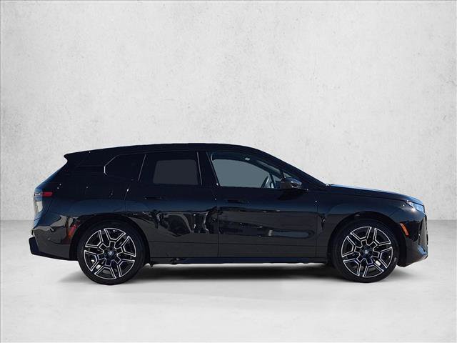 Used 2026 BMW iX xDrive60 w/ M Sport Package AWD/4WD image 4