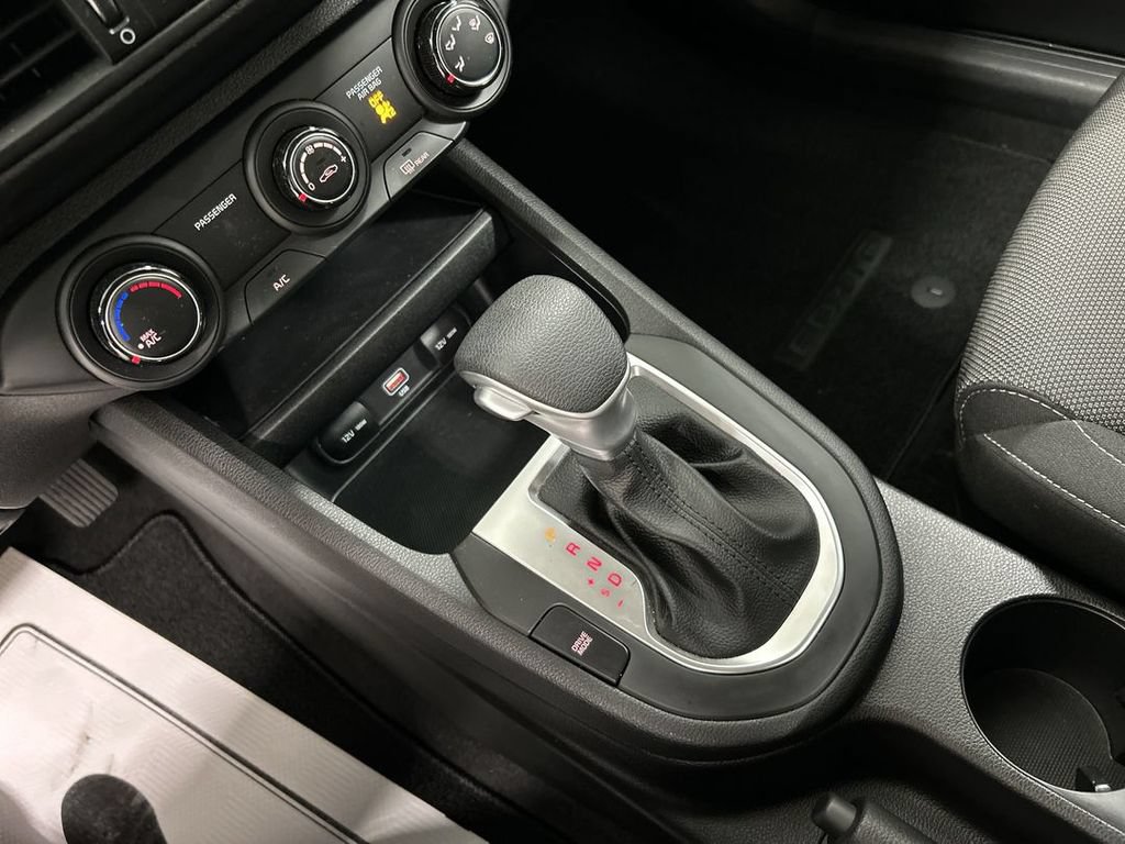 Certified 2023 Kia Forte LXS w/ LXS Technology Package FWD image 17