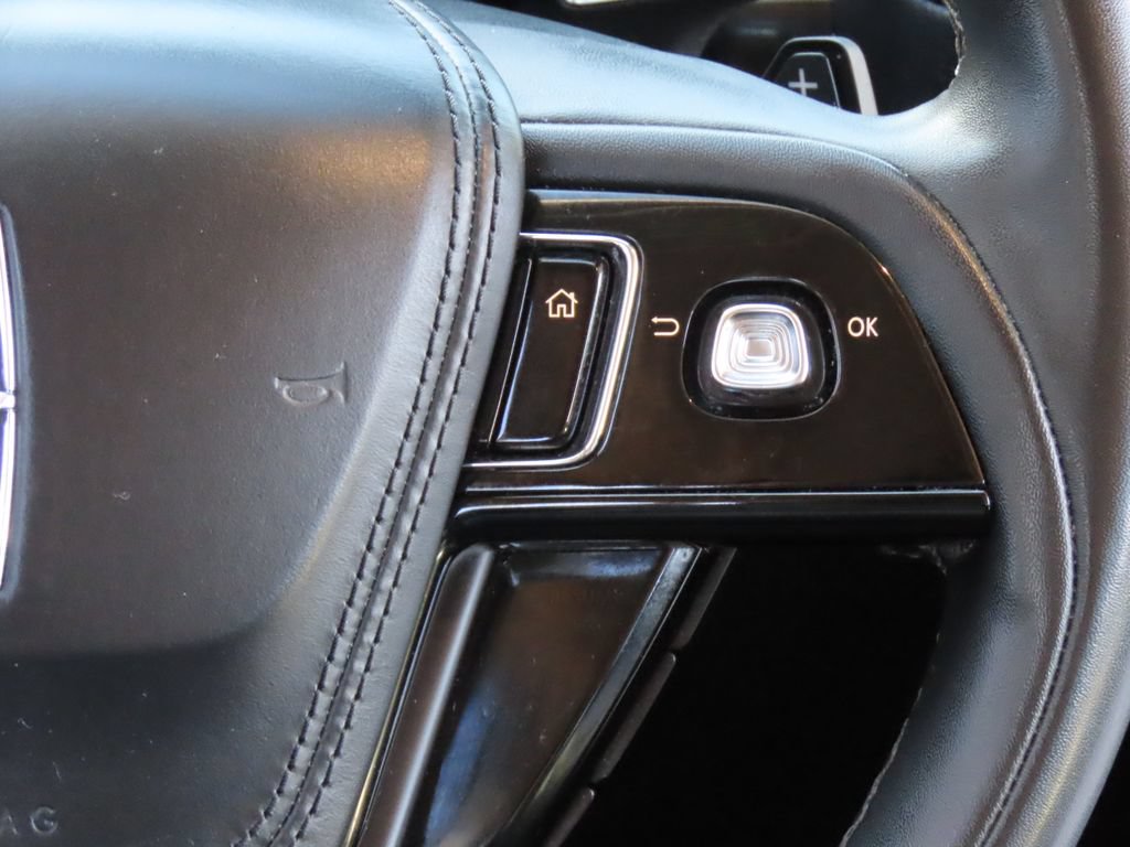 Used 2023 Lincoln Aviator AWD w/ Premium Package image 50