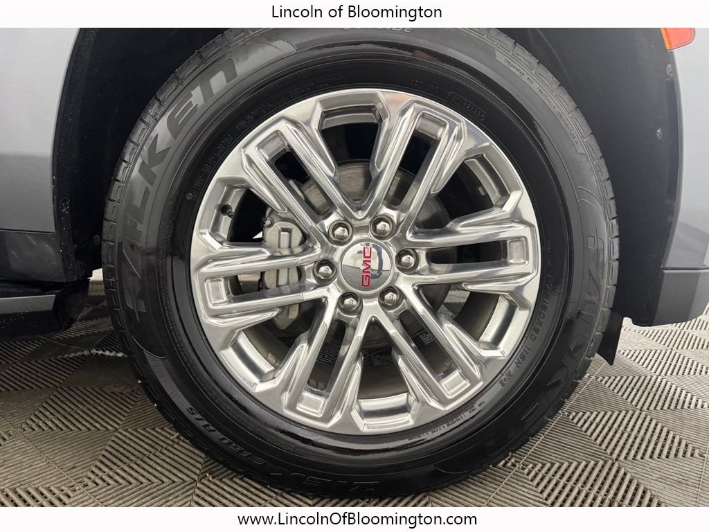 Used 2022 GMC Yukon XL SLT AWD/4WD image 25
