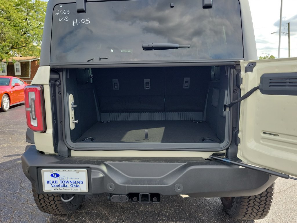 New 2026 Ford Bronco Outer Banks w/ Sasquatch Package AWD/4WD image 10