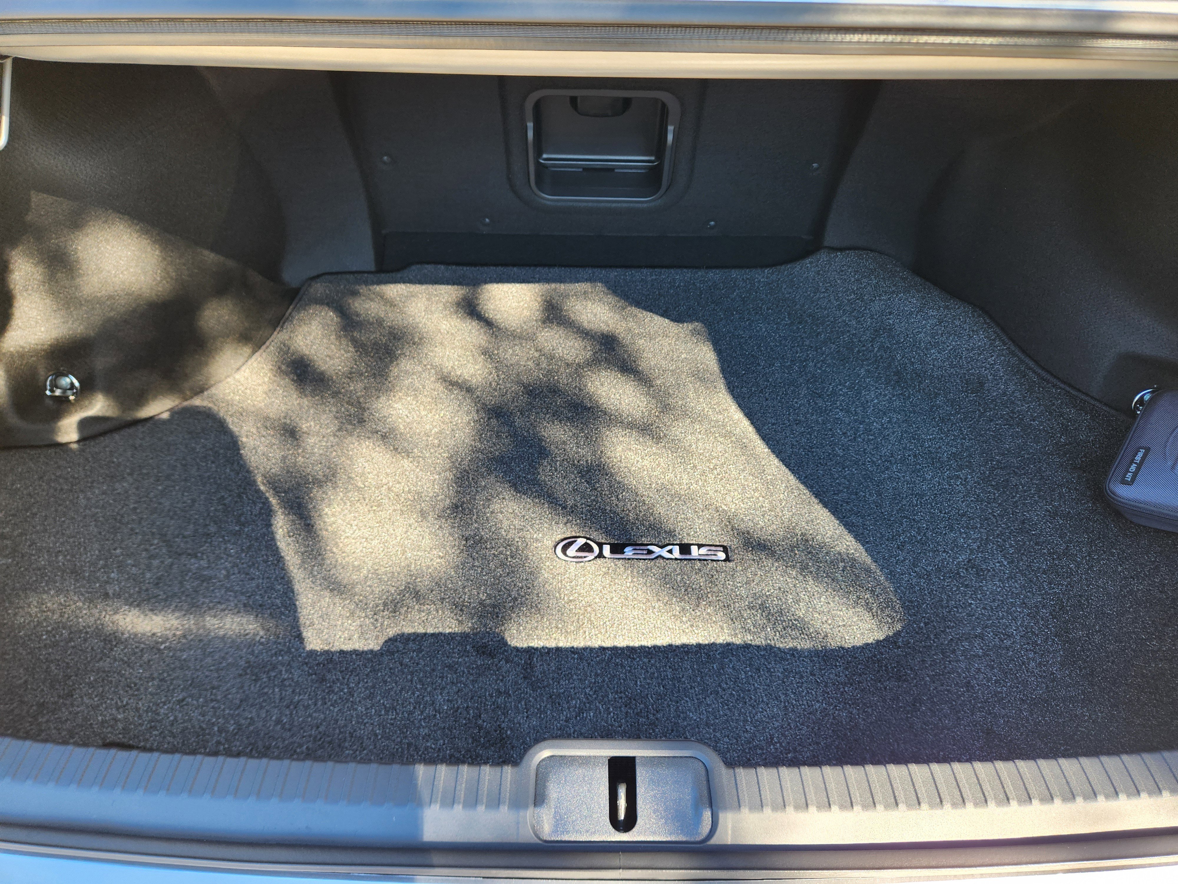 New 2025 Lexus ES 350 w/ Premium Package image 23