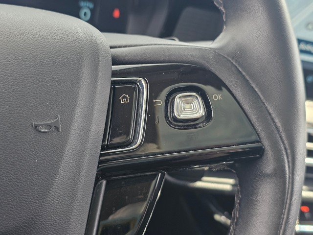 Used 2024 Lincoln Corsair AWD w/ Equipment Group 102A image 32