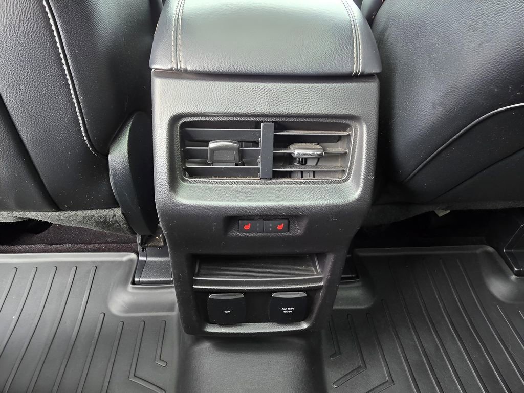 Used 2016 Ford Edge Titanium w/ Equipment Group 301A image 13