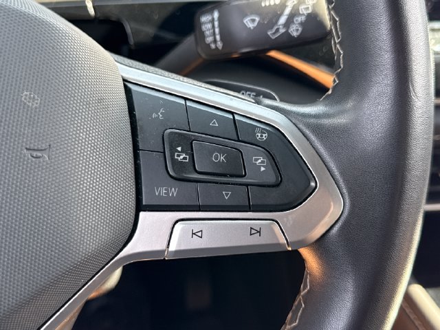 Used 2024 Volkswagen Atlas Cross Sport SE AWD/4WD image 35