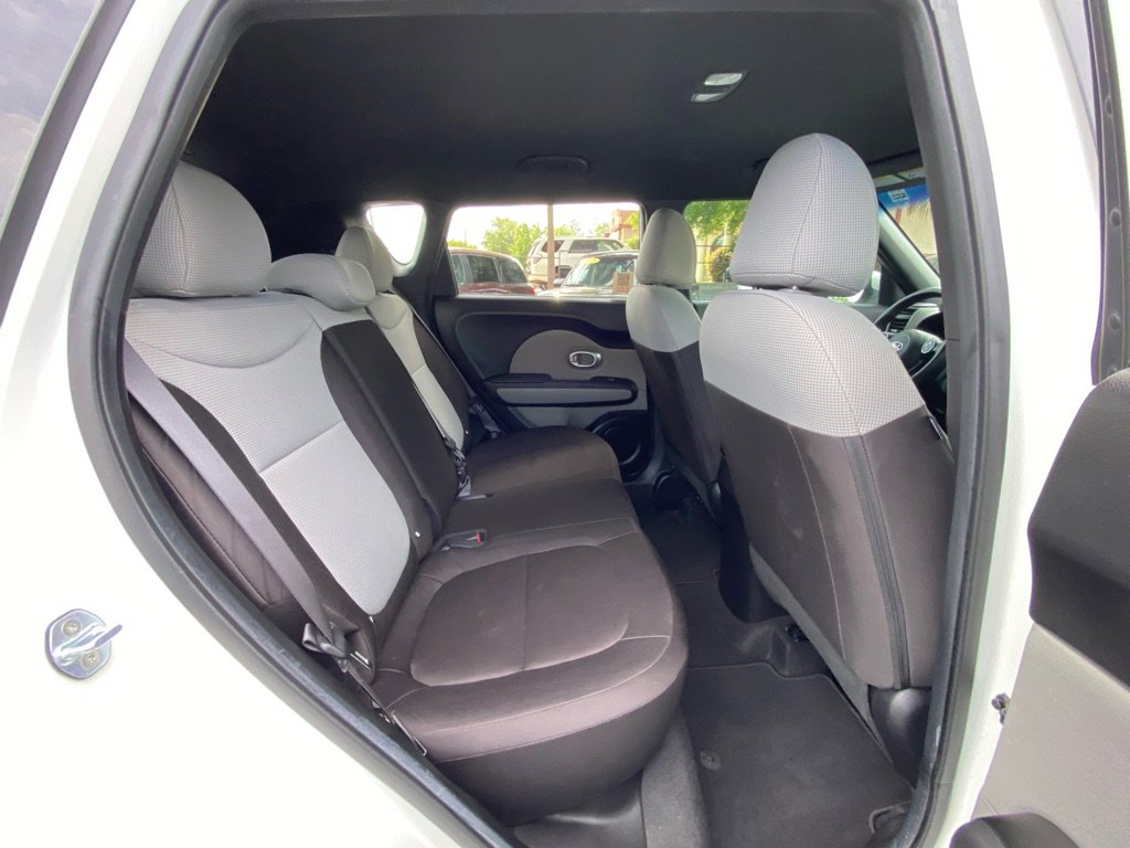 Used 2019 Kia Soul image 37