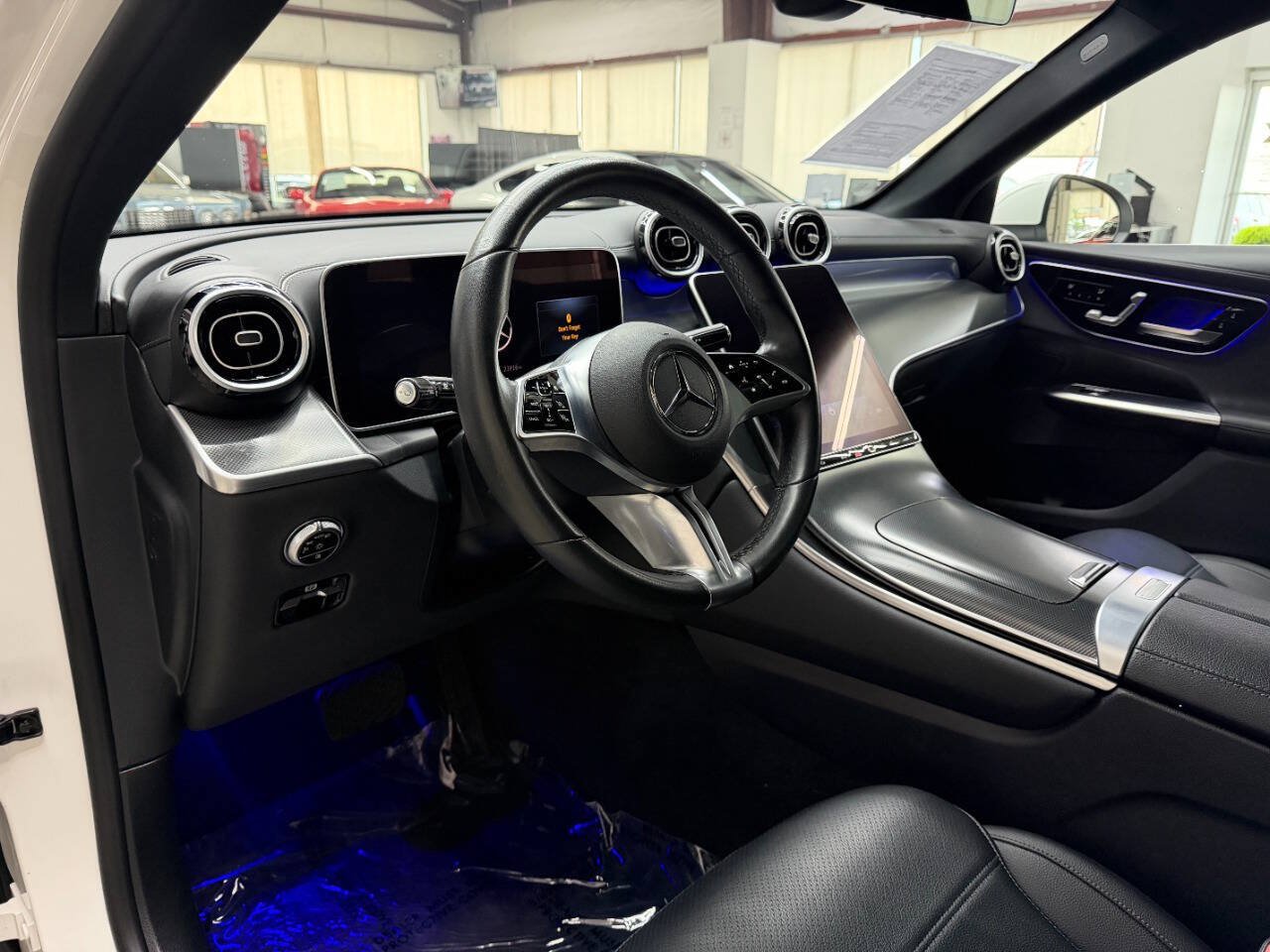 Used 2024 Mercedes-Benz GLC 300 image 19