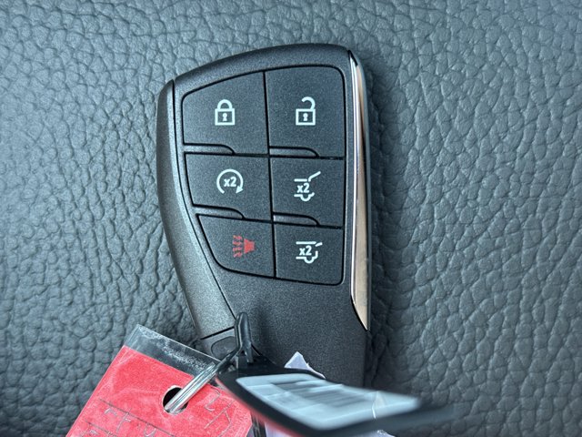 New 2026 GMC Yukon Denali w/ Denali Reserve Package AWD/4WD image 31