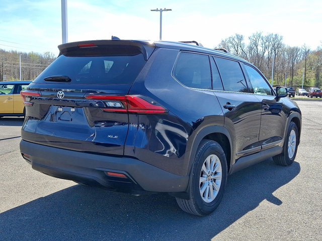 Used 2024 Toyota Grand Highlander XLE image 26