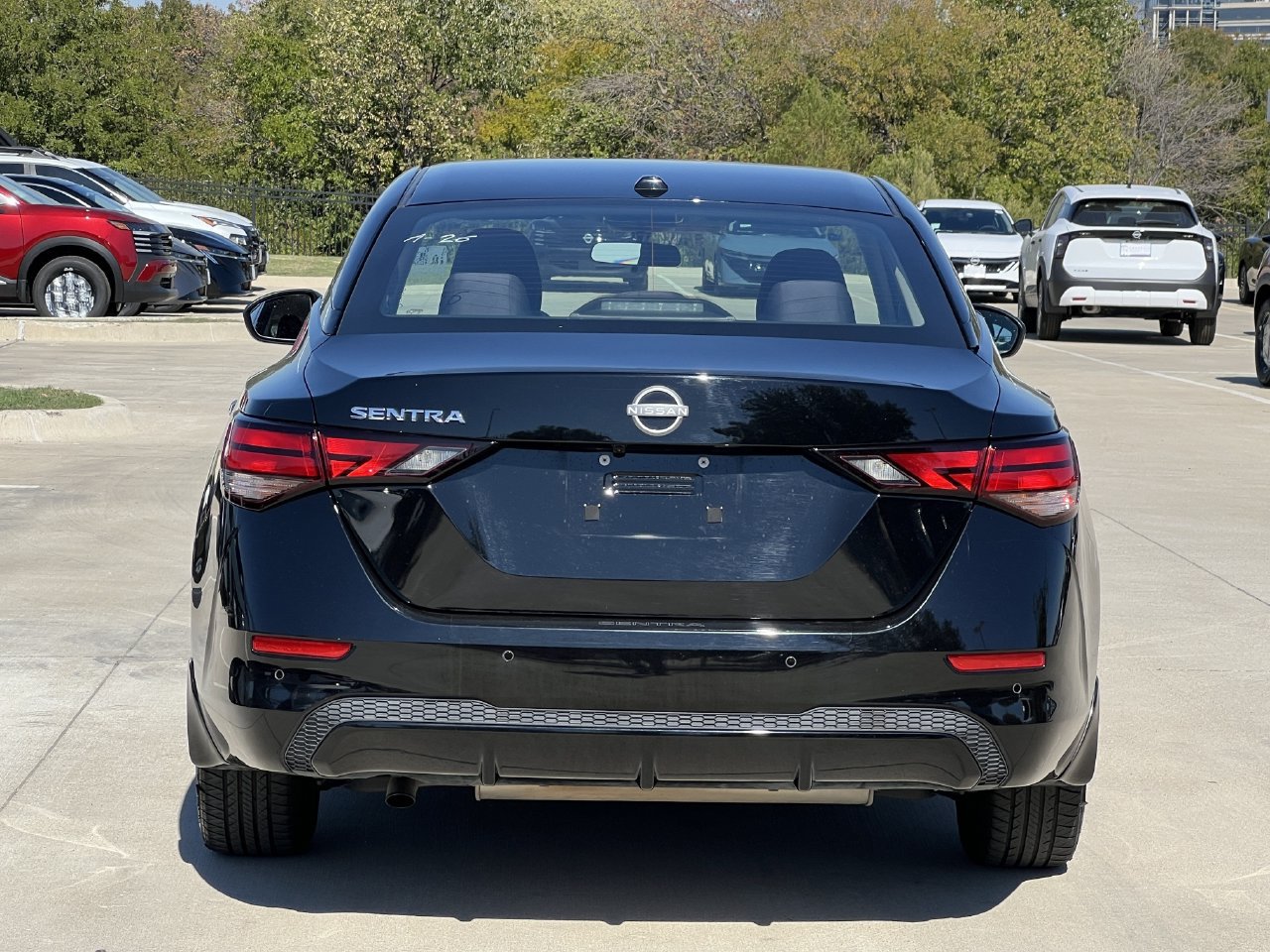 Used 2025 Nissan Sentra SV FWD image 4