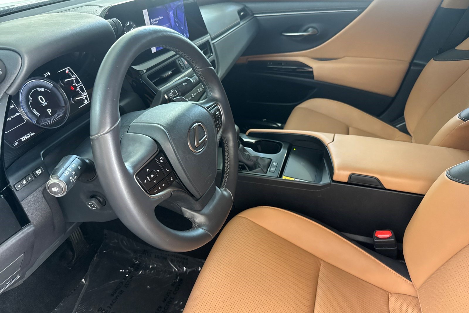 Certified 2024 Lexus ES 300h w/ Premium Package FWD image 11