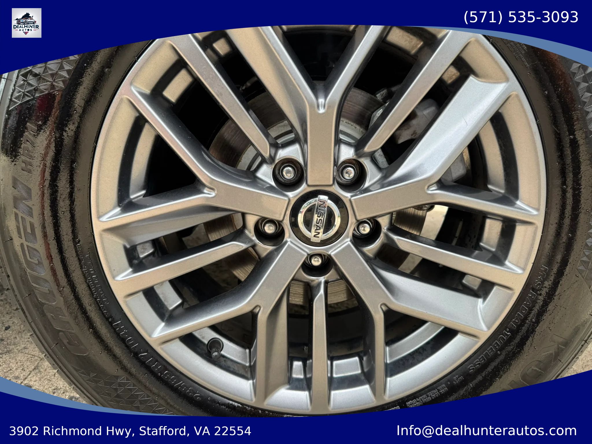 Used 2021 Nissan Rogue S AWD/4WD image 9