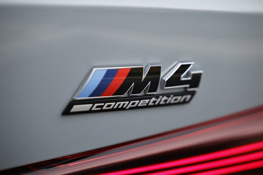 Certified 2025 BMW M4 Competition w/ Executive Package image 13