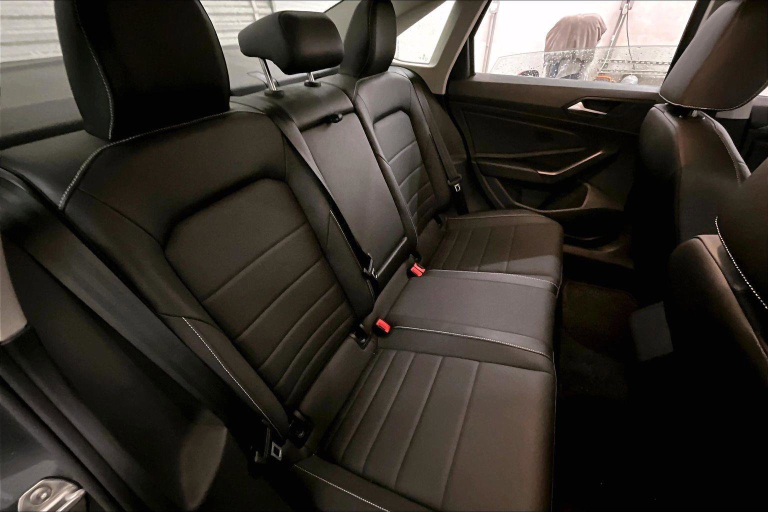 Used 2024 Volkswagen Jetta SE image 26