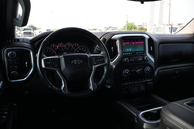 Used 2019 Chevrolet Silverado 1500 LT Trail Boss AWD/4WD image 10