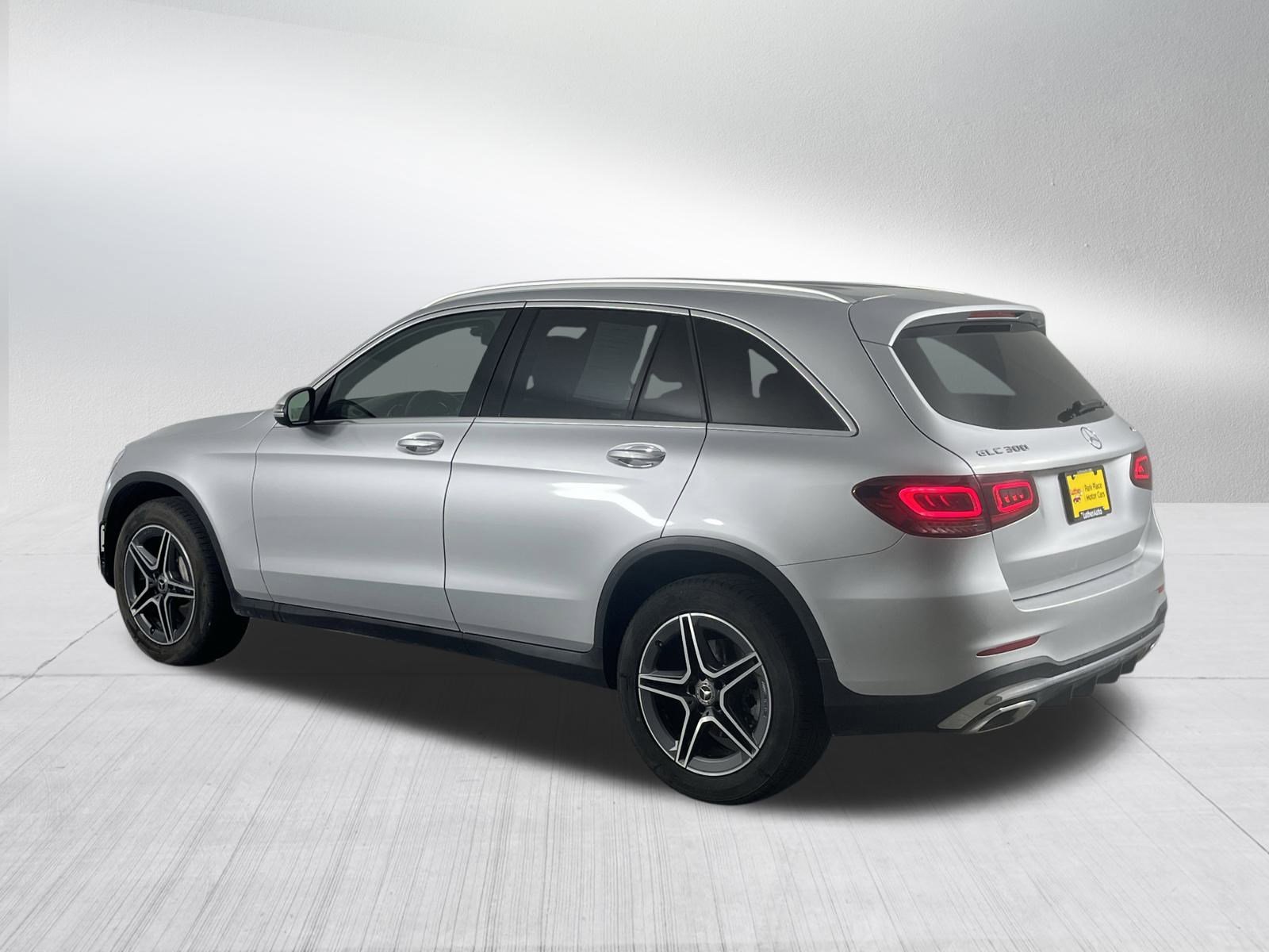 Used 2020 Mercedes-Benz GLC 300 4MATIC image 5