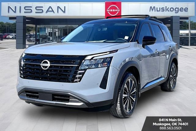 New 2026 Nissan Pathfinder Platinum image 2