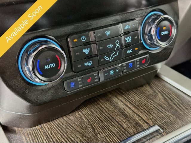 Used 2021 Ford F250 Lariat w/ Lariat Ultimate Package AWD/4WD image 16