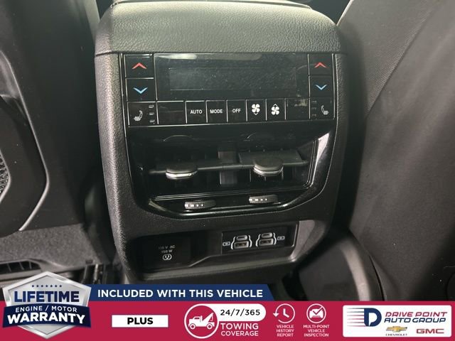 Used 2023 Jeep Grand Cherokee L Summit w/ Luxury Tech Group V image 38