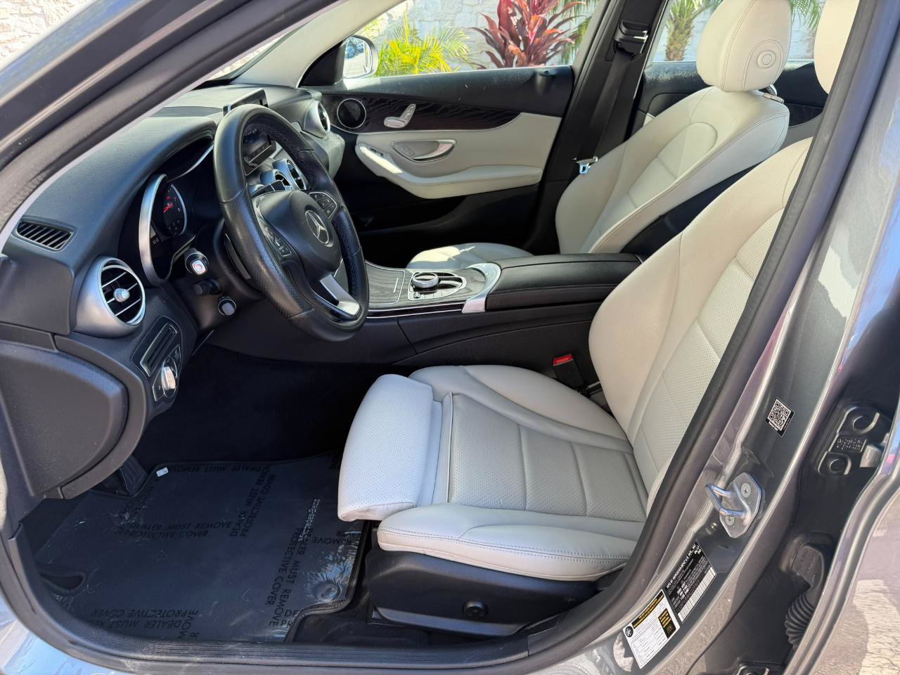 Used 2017 Mercedes-Benz C 300 Sedan image 17