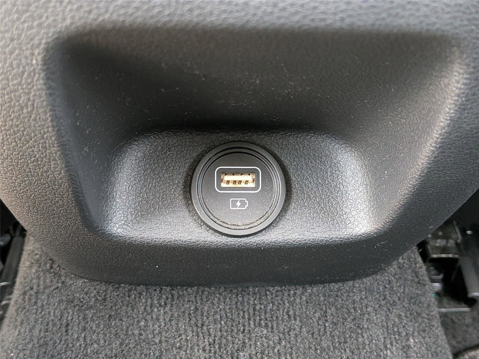 Used 2020 Hyundai Sonata SEL w/ Premium + Sunroof Package FWD image 33