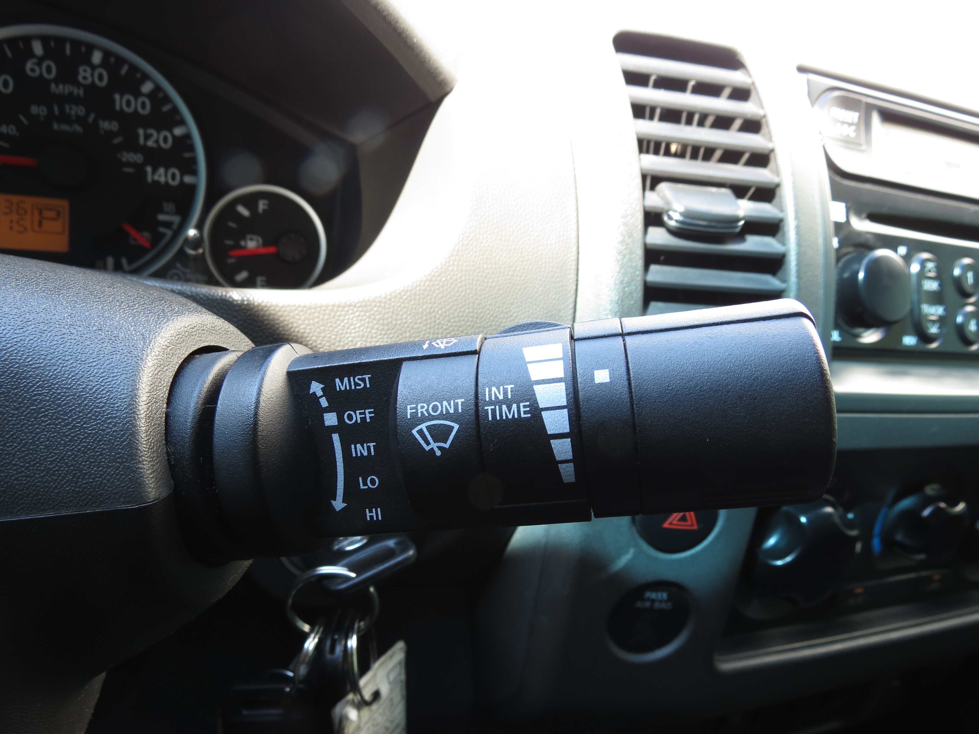 Used 2006 Nissan Frontier NISMO RWD image 15