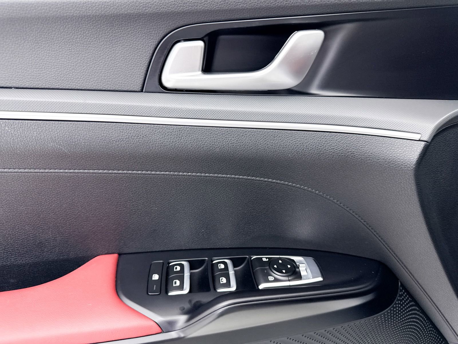 Used 2023 Kia K5 GT-Line image 31