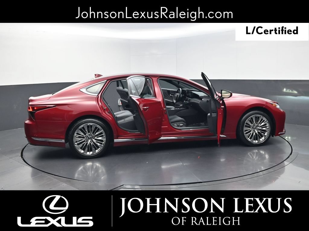 Certified 2021 Lexus LS 500 w/ Accessory Package (Z2) RWD image 34