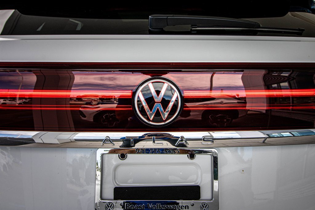 New 2026 Volkswagen Atlas Cross Sport SE image 17