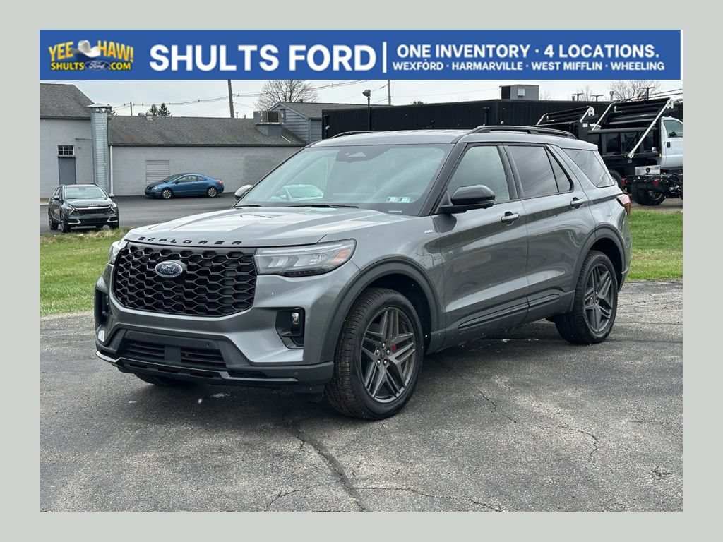 New 2026 Ford Explorer ST-Line w/ ST-Line Street Pack AWD/4WD image 1